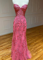 Sky Blue Tulle Mermaid Evening Dress with Strapless Neckline and Appliques