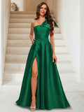 Xiomara emerald front view prom dress