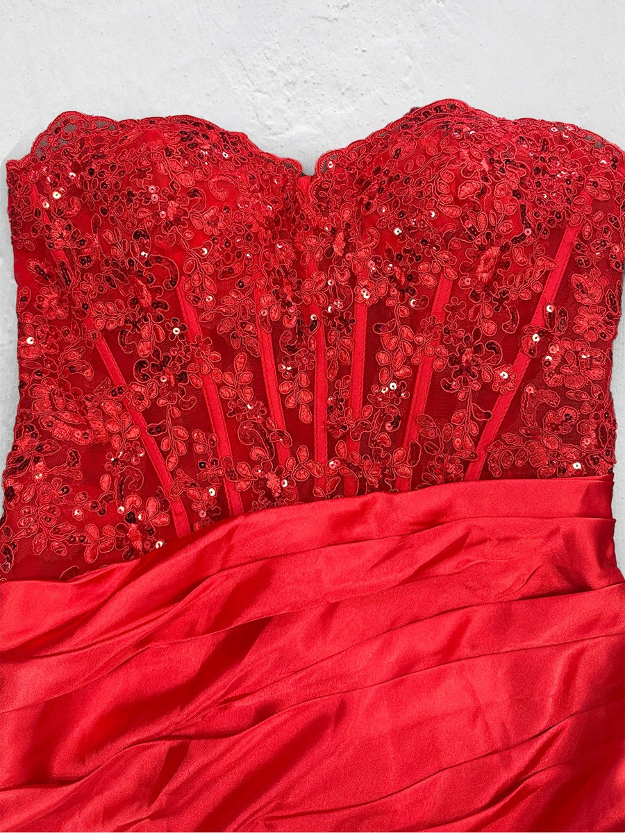 Fiamma burgundy bodice detail prom dress