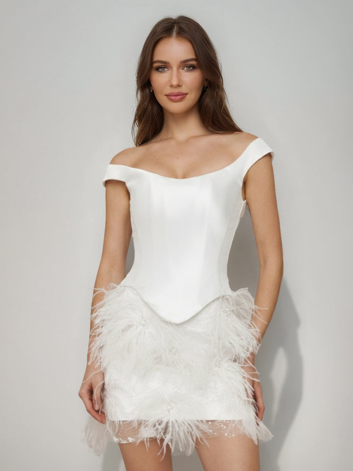 Quenara Jean White front view prom dress