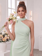 Noelle Mint Green side view bridesmaid dress