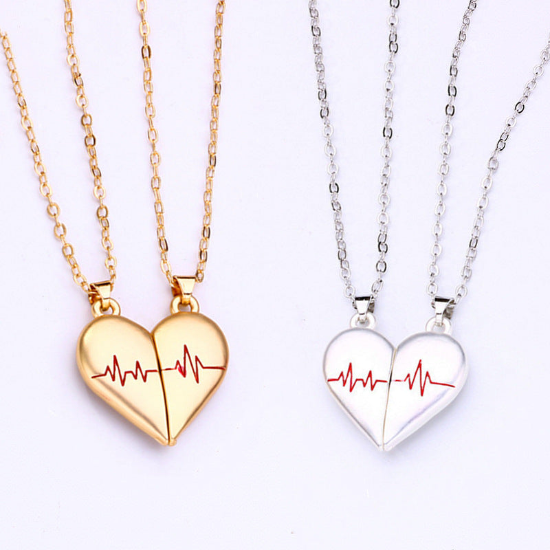 Amora Heart Gold front view necklaces