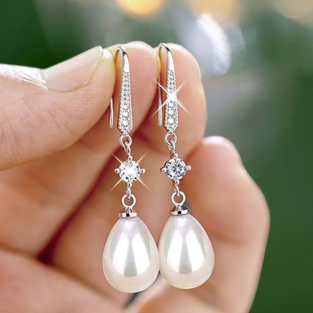 Pearlina Drop White front view jewelry
