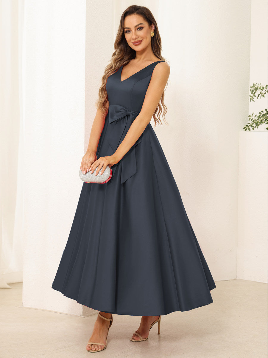 Fiora Lane Navy Blue fabric detail wedding guest dress