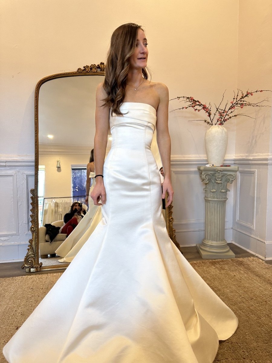 Bellamy Louise detail image 8 wedding dress