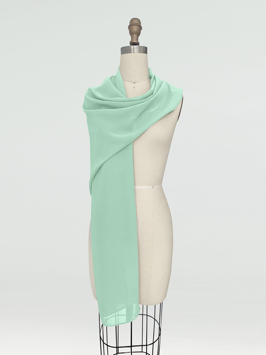 Aeris Wrap Mint Green front view all accessories