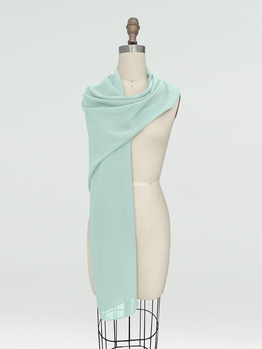 Aeris Wrap Pool Blue front view all accessories