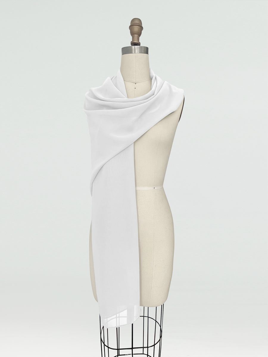 Aeris Wrap Ivory front view all accessories