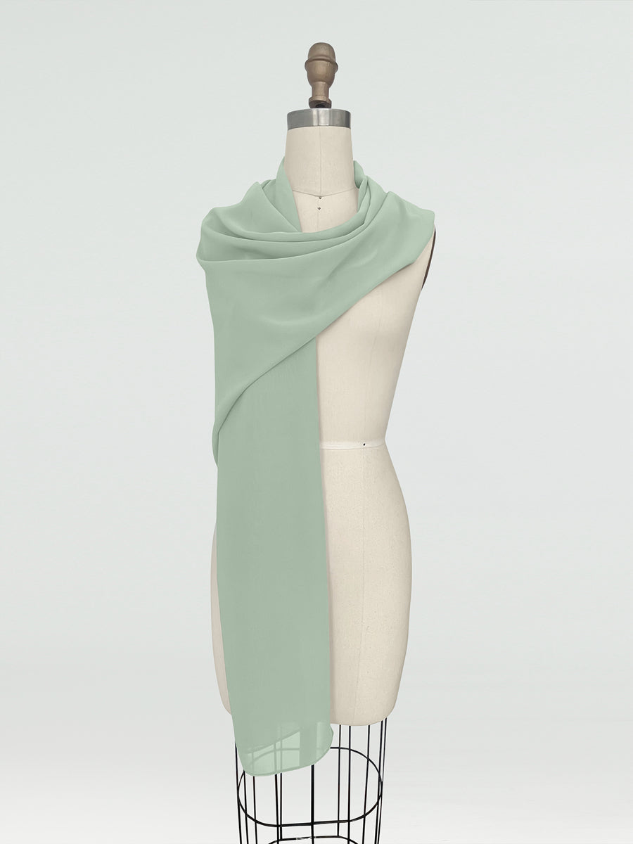 Aeris Wrap Sage Green front view all accessories