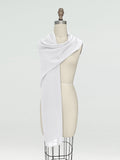 Aeris Wrap White front view all accessories