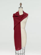 Aeris Wrap Burgundy alternate view all accessories