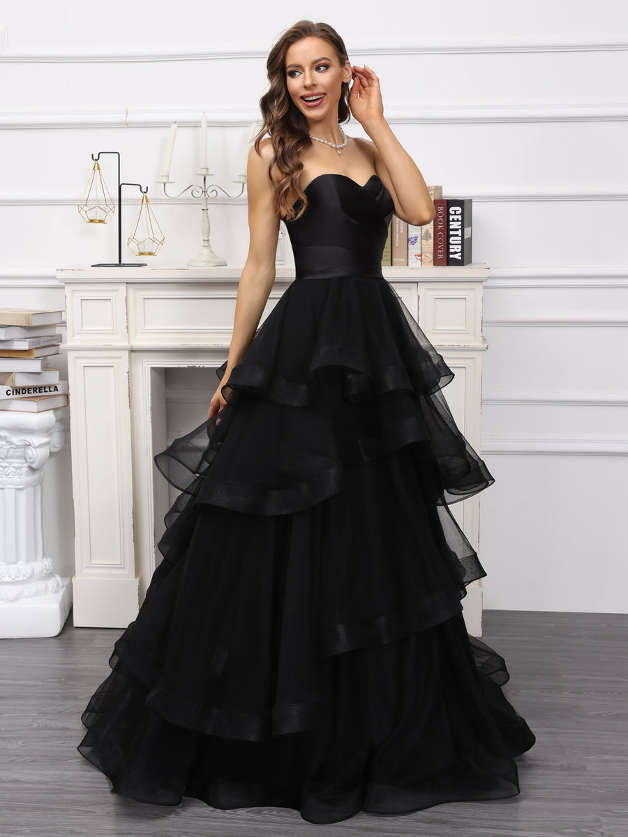 Ariadne black bodice detail wedding dress