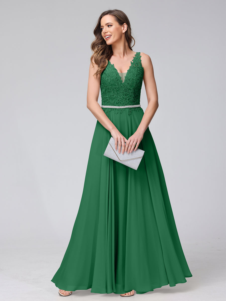 Brielle emerald front view prom dress