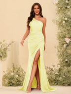 Florence Daffodil front view bridesmaid dress