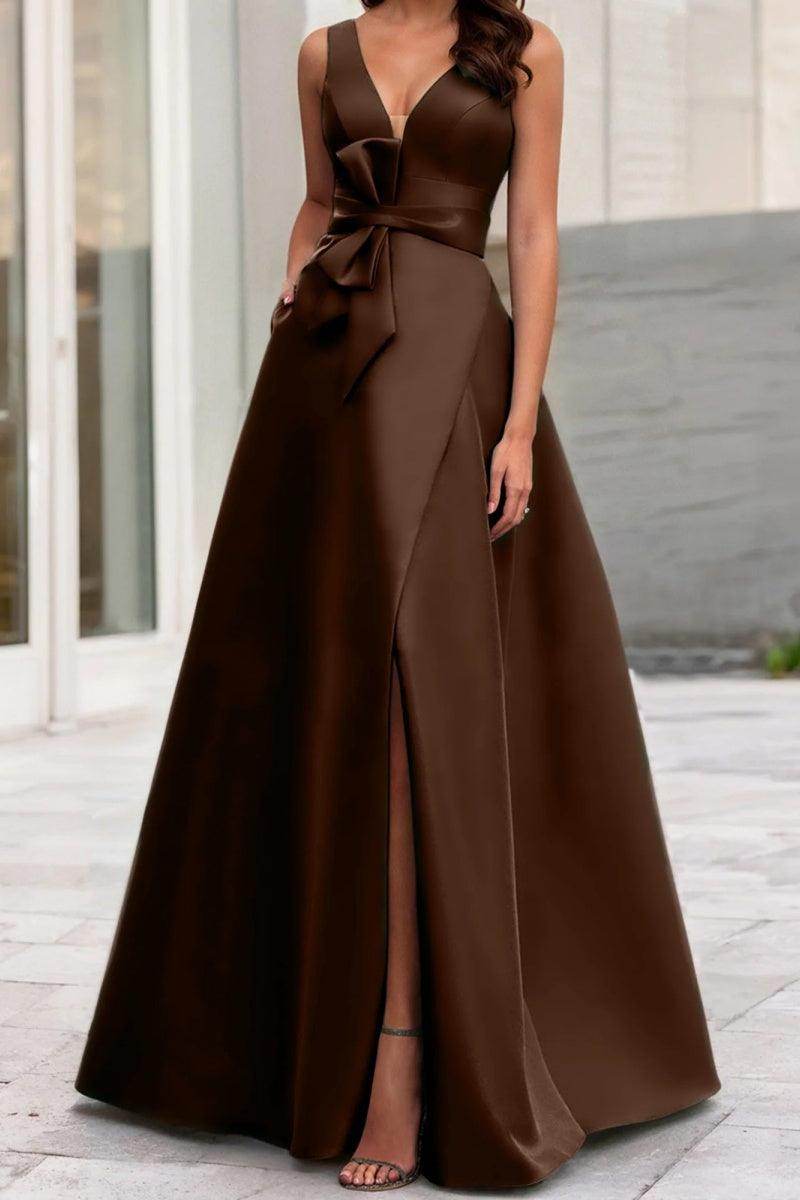 Elegant A Line V Neck Sleeveless Mother of the Bride Dress