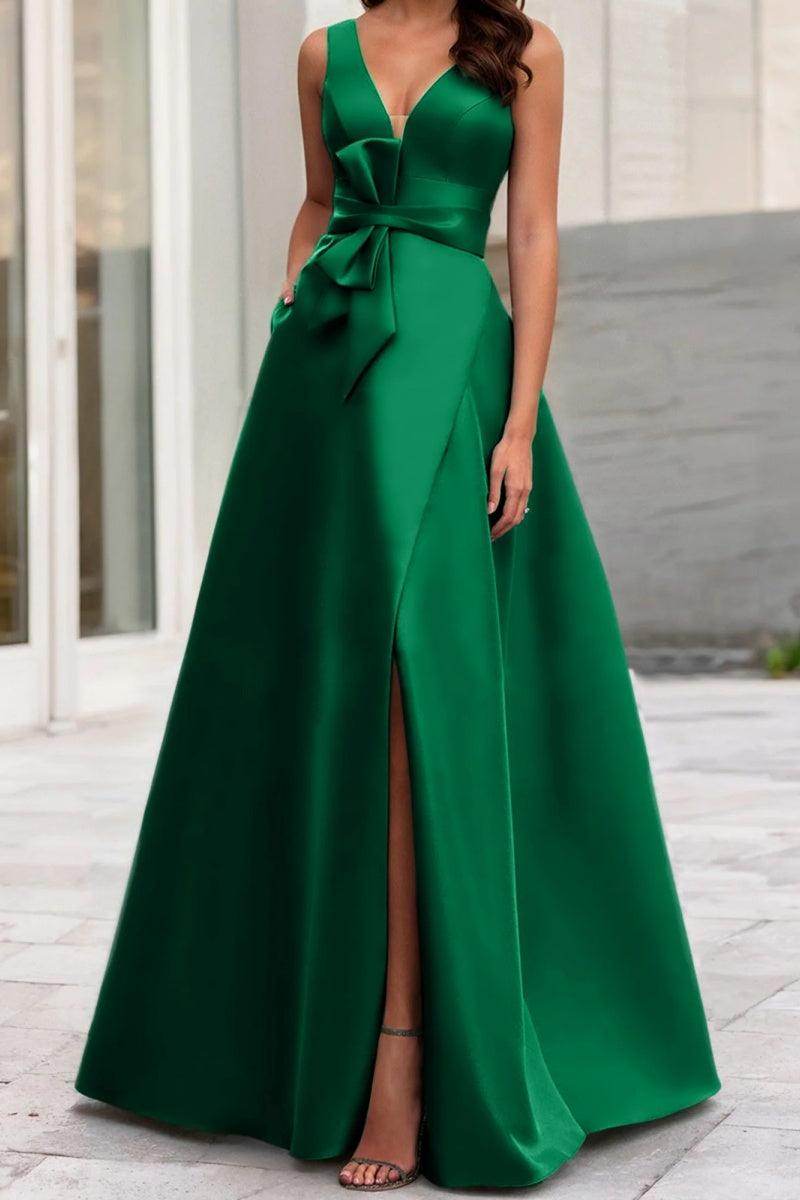 Elegant A Line V Neck Sleeveless Mother of the Bride Dress