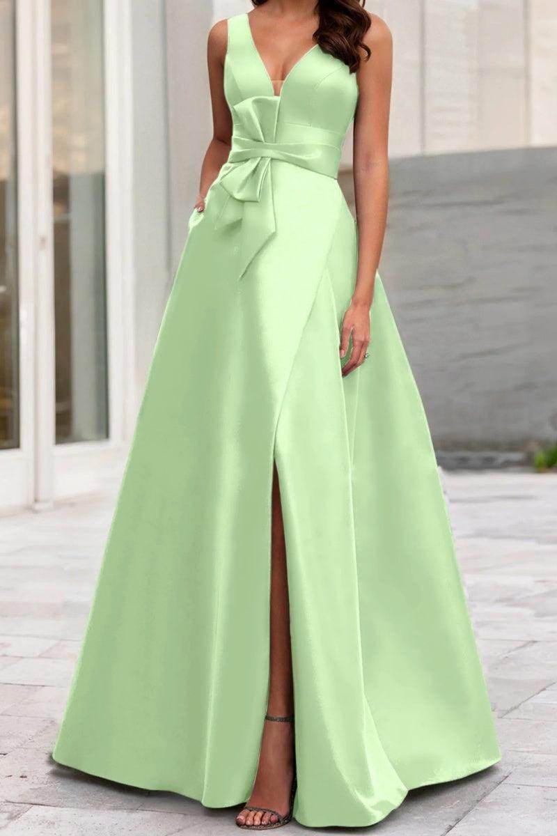 Elegant A Line V Neck Sleeveless Mother of the Bride Dress