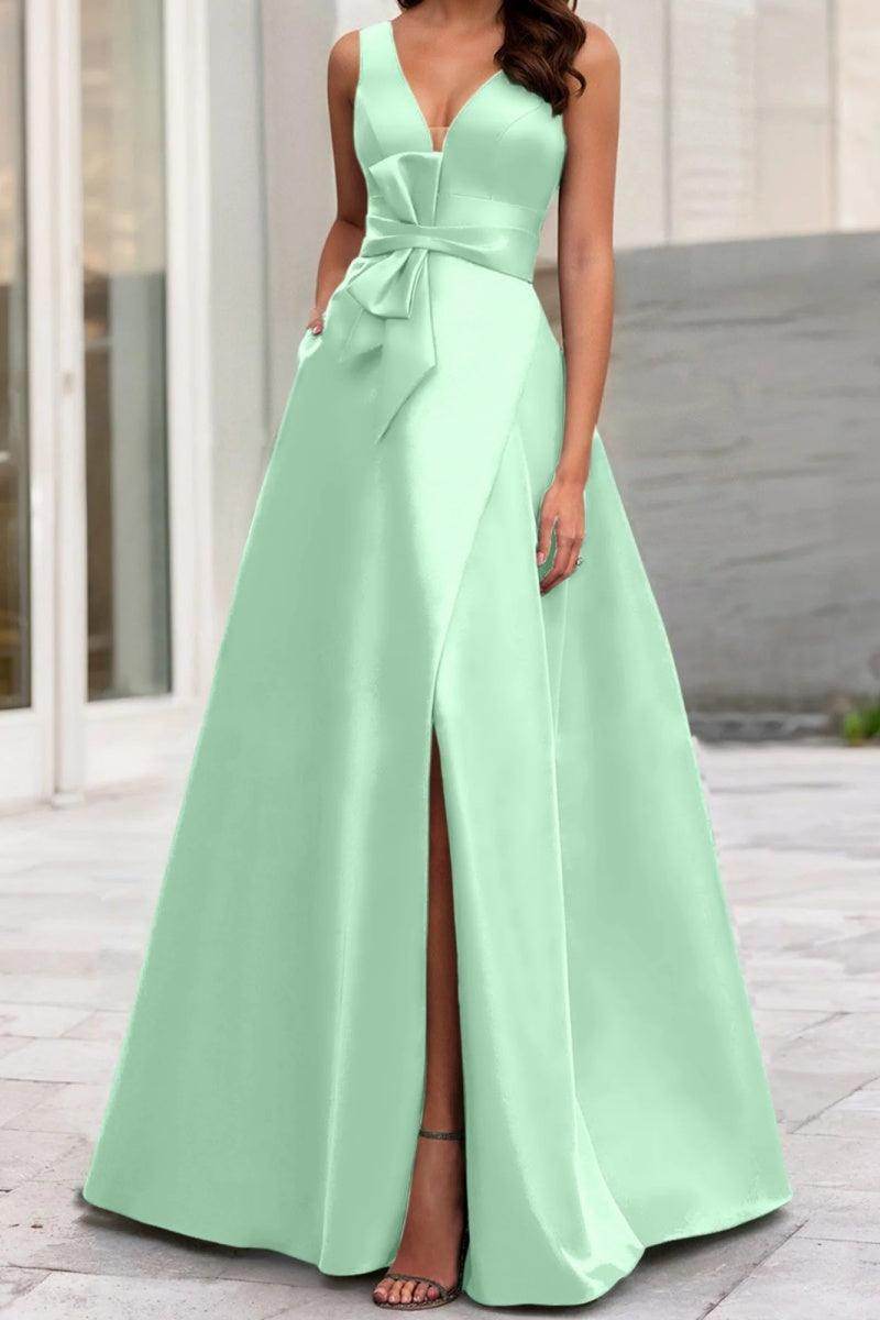 Elegant A Line V Neck Sleeveless Mother of the Bride Dress