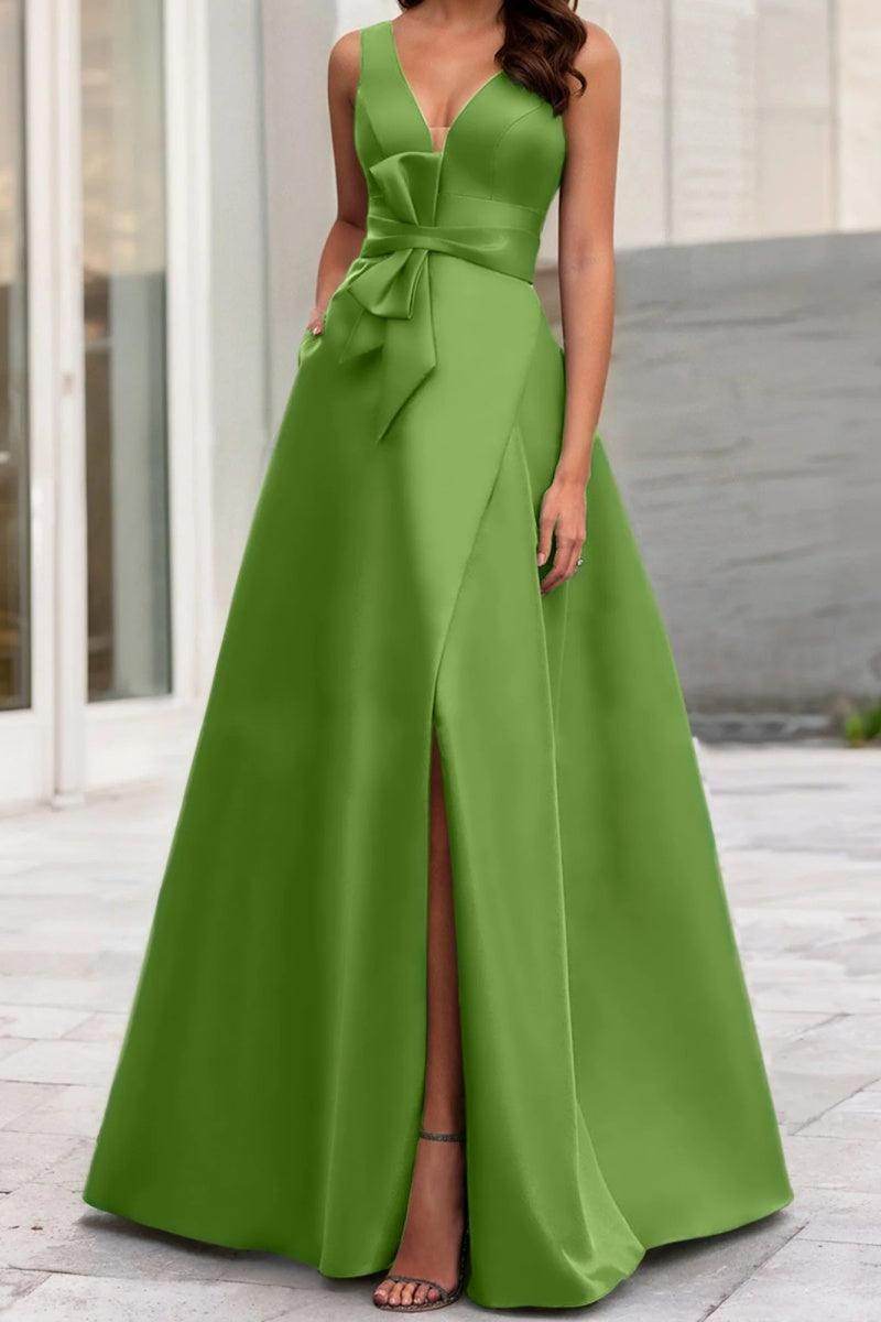 Elegant A Line V Neck Sleeveless Mother of the Bride Dress