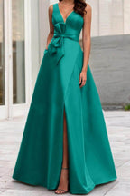 Elegant A Line V Neck Sleeveless Mother of the Bride Dress