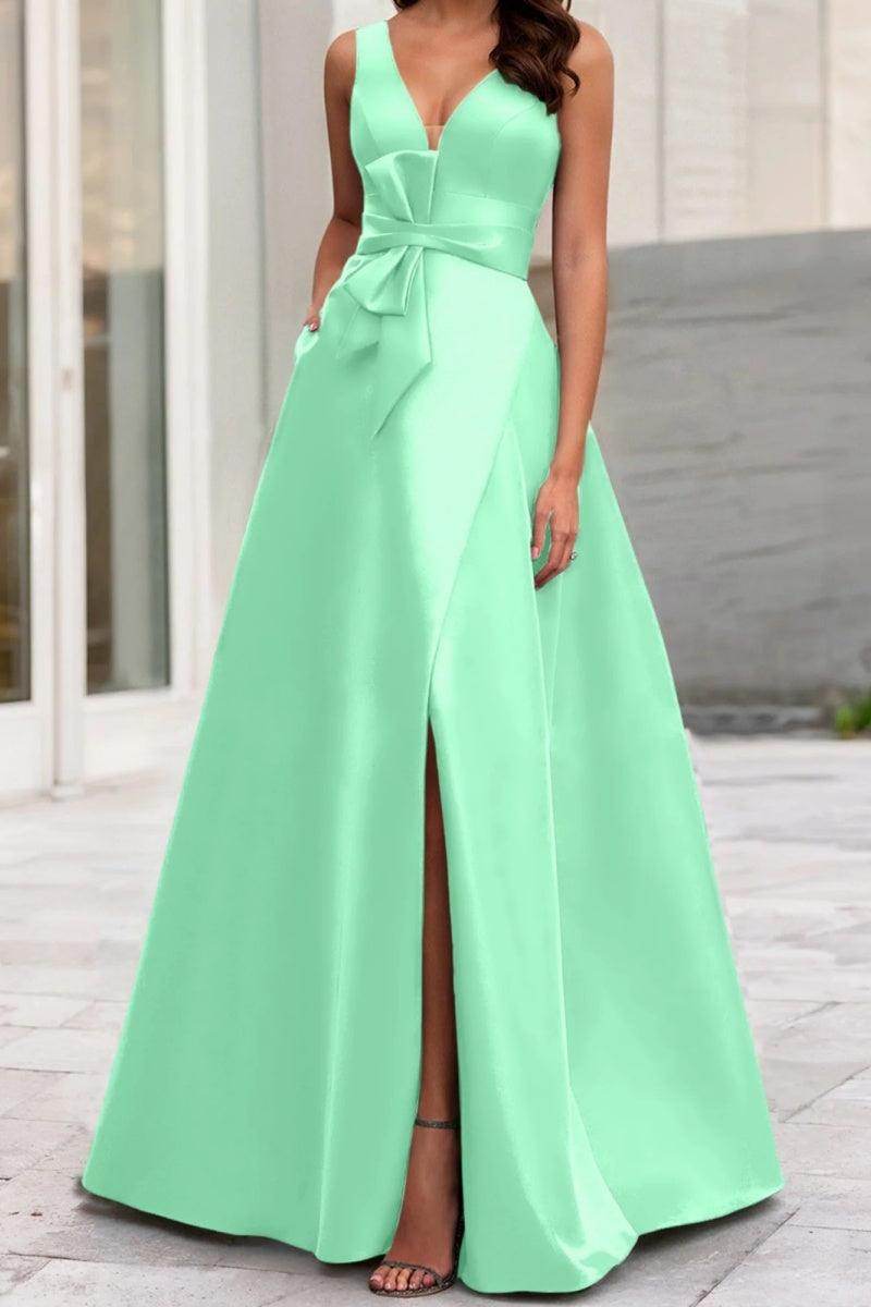 Elegant A Line V Neck Sleeveless Mother of the Bride Dress