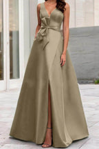 Elegant A Line V Neck Sleeveless Mother of the Bride Dress