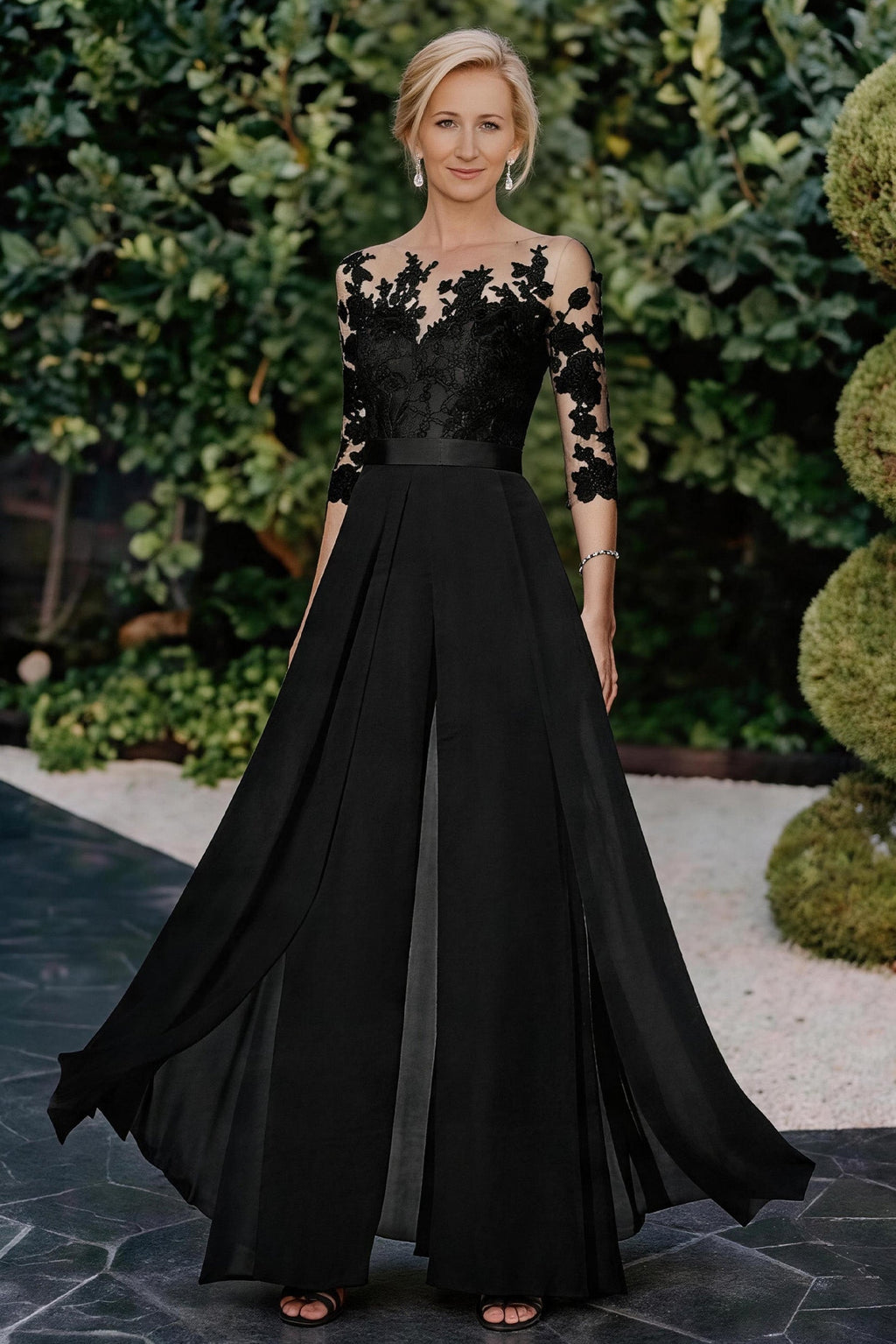 Elegant A Line Jewel Neck 3/4 Length Sleeves Floor Length Mother of the Bride Dress