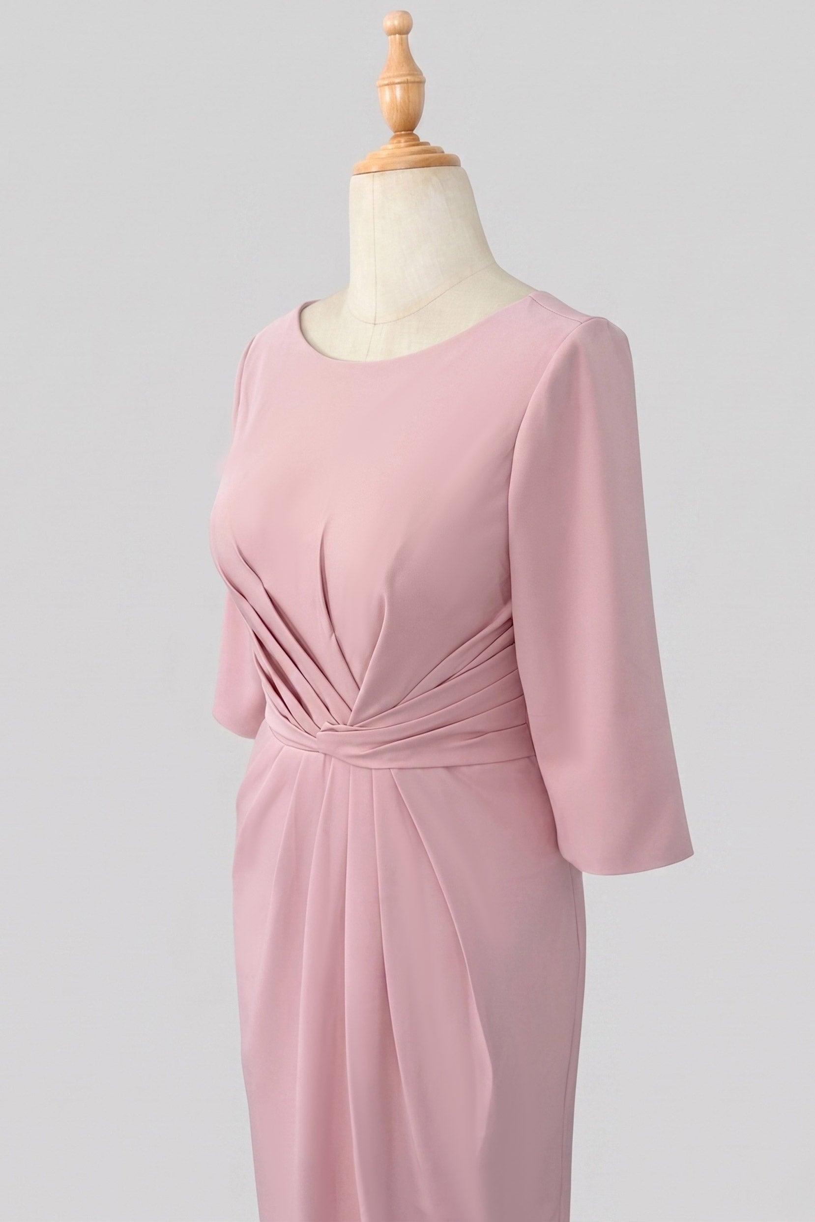Elegant Sheath Column Scoop Neck Ankle Length Feather Mother of the Bride Dress