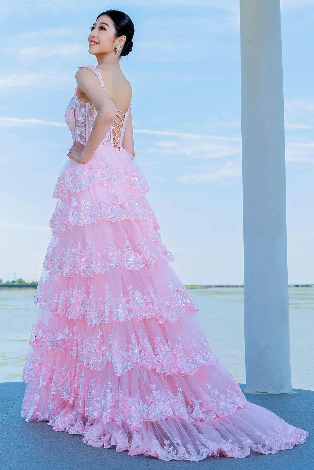 Elegant Ball Gown Sweep Brush Train Tulle Prom Dress for Prom