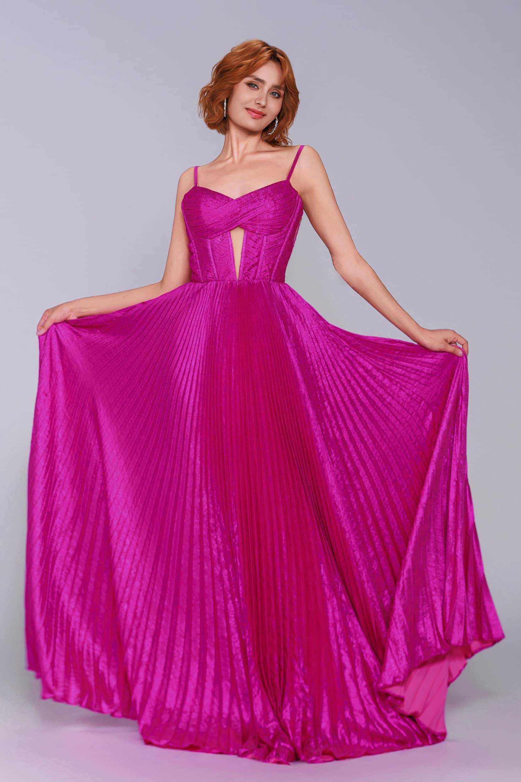 Elegant A Line Maxi Metallic Prom Dress for Prom