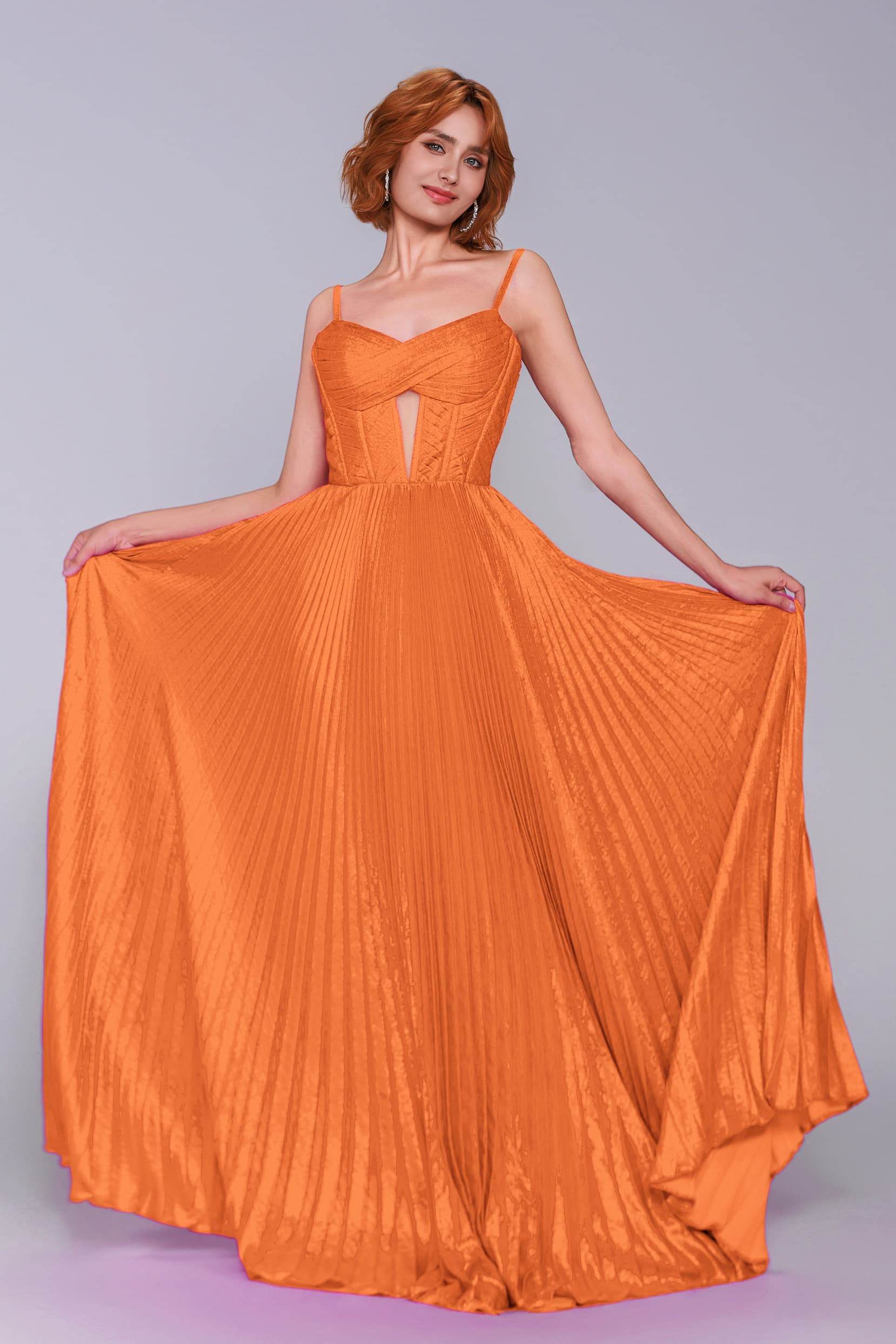 Elegant A Line Maxi Metallic Prom Dress for Prom