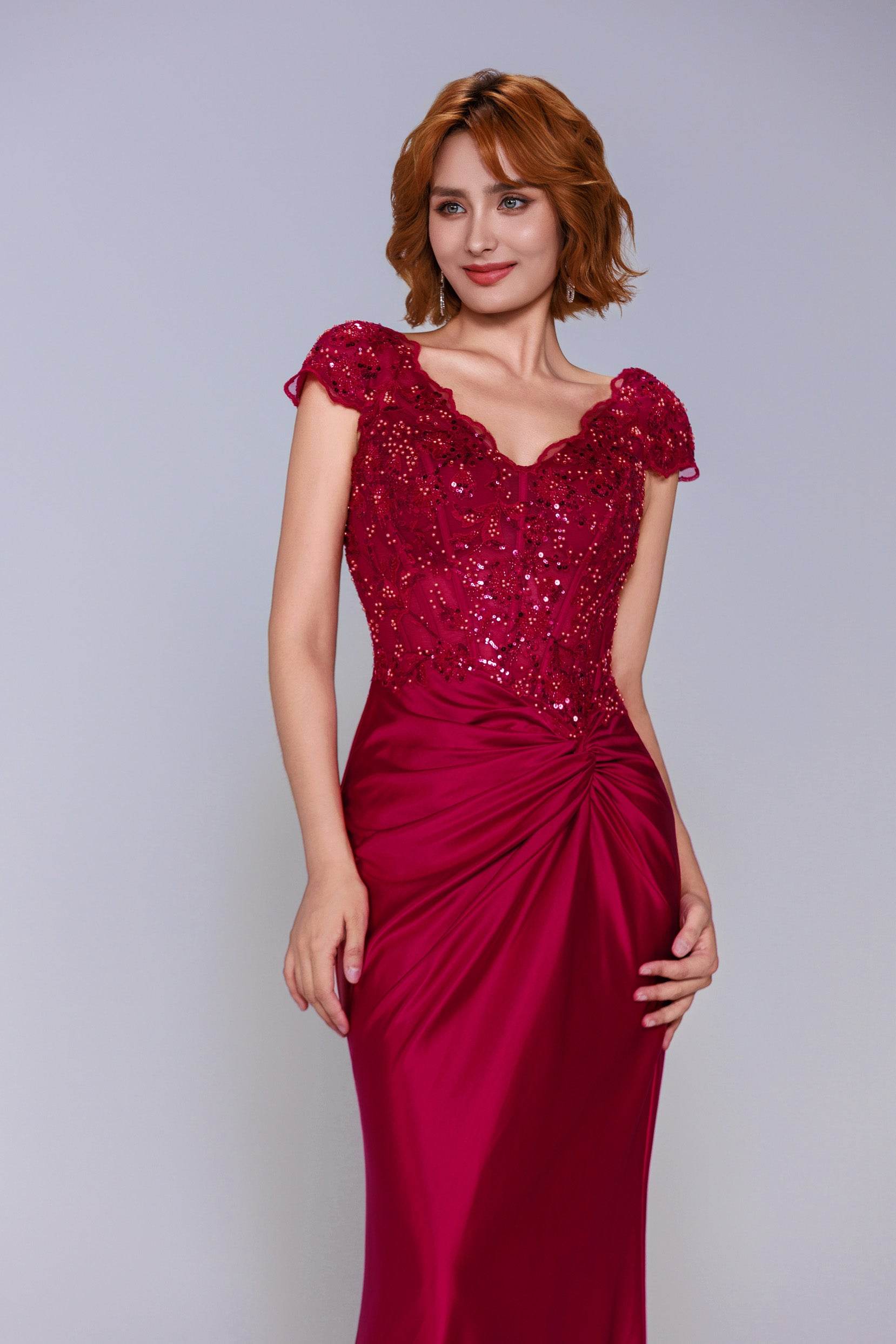 Elegant Sheath Column Sweep Brush Train Stretch Satin Prom Dress for Prom