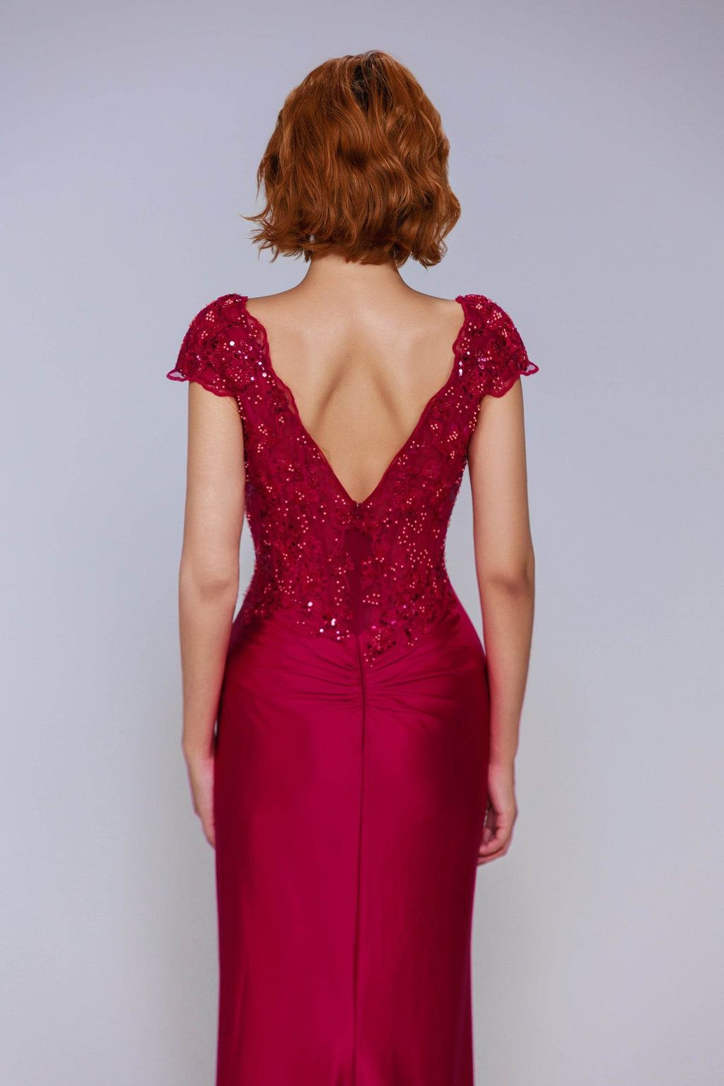 Elegant Sheath Column Sweep Brush Train Stretch Satin Prom Dress for Prom