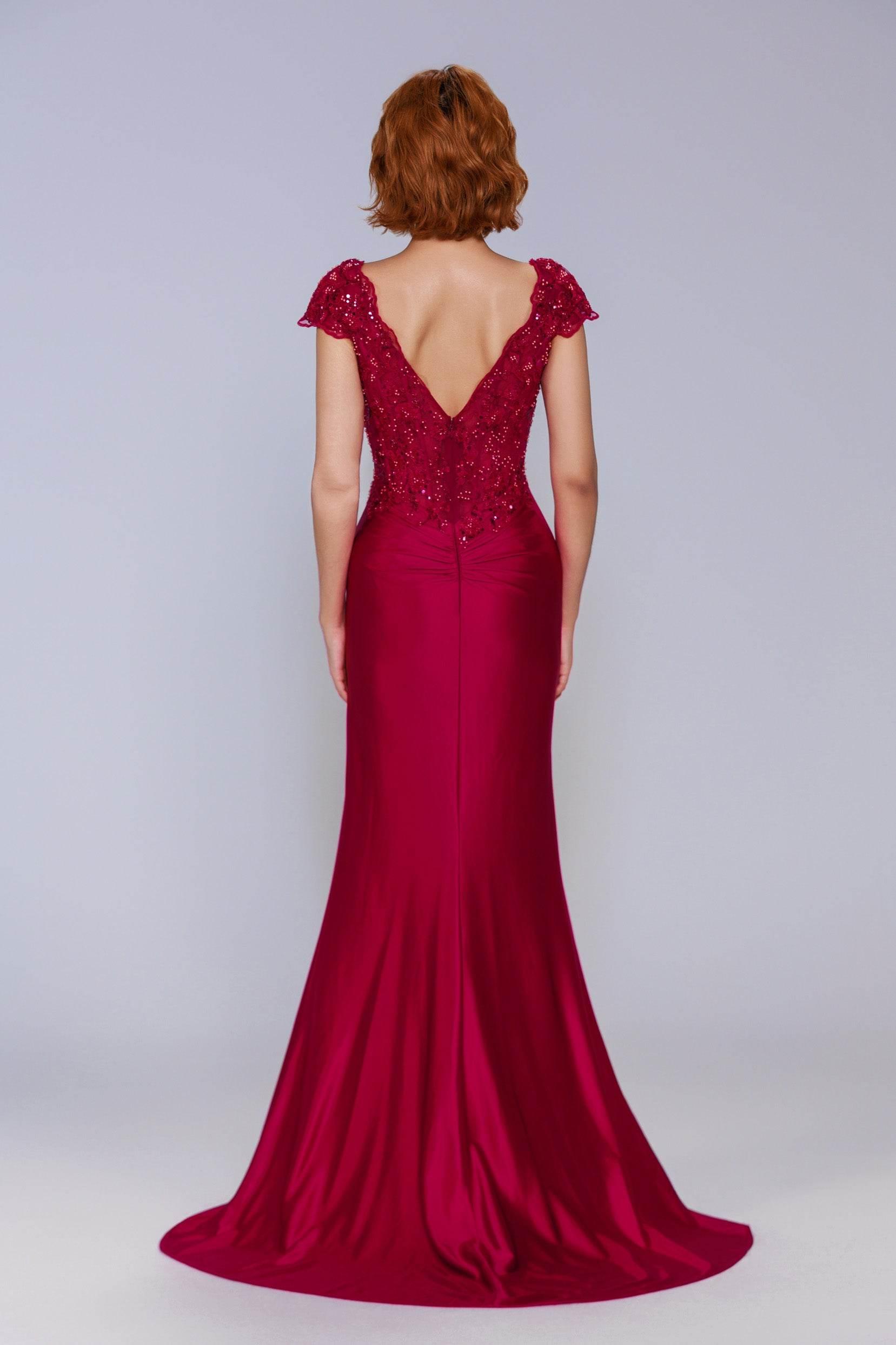 Elegant Sheath Column Sweep Brush Train Stretch Satin Prom Dress for Prom