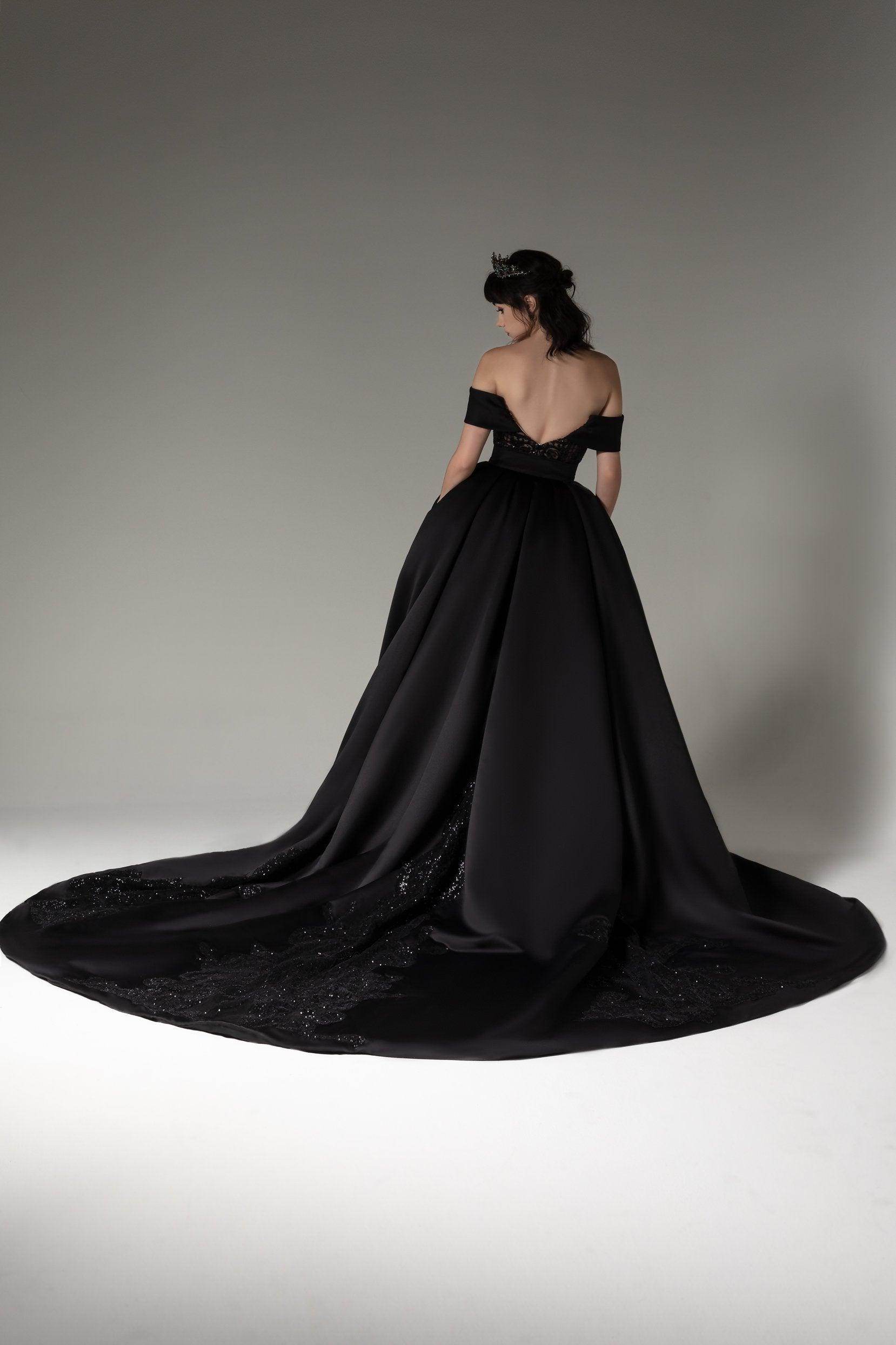 Elegant Princess Chapel Train Satin Wedding Dress Wedding Dress