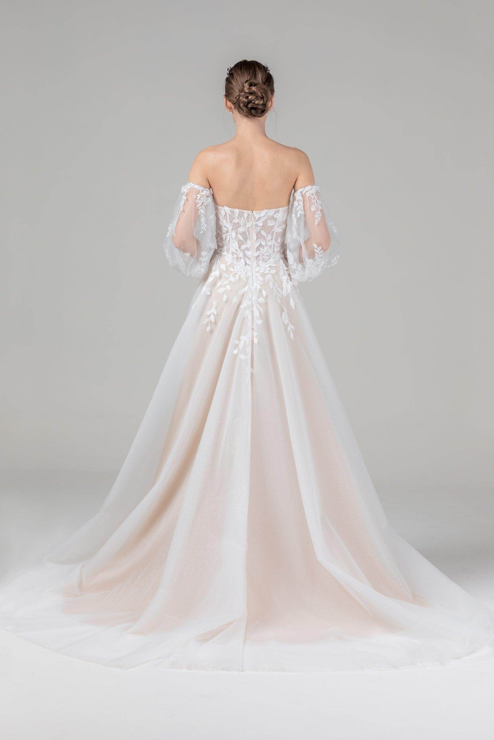 Elegant A Line Court Train Tulle Wedding Dress Wedding Dress
