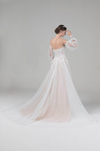 Elegant A Line Court Train Tulle Wedding Dress Wedding Dress