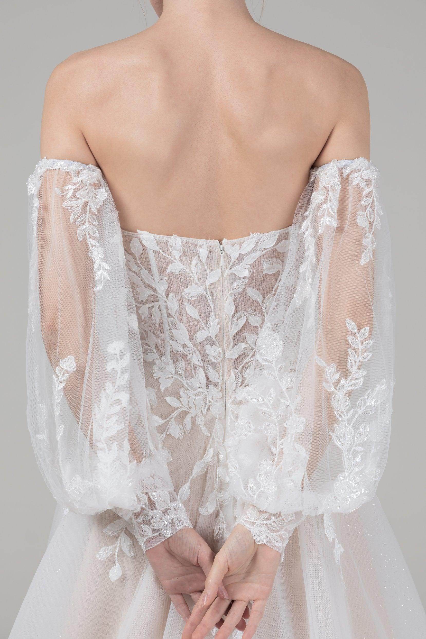 Elegant A Line Court Train Tulle Wedding Dress Wedding Dress