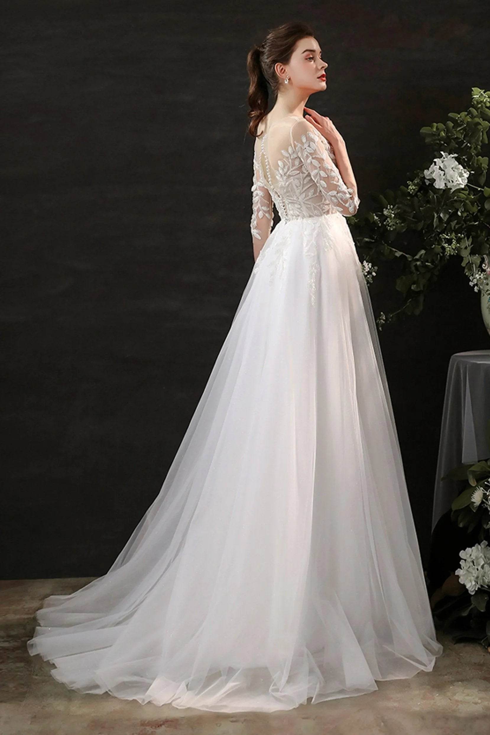 Elegant A Line Sweep Brush Train Lace Tulle Wedding Dress Wedding Dress