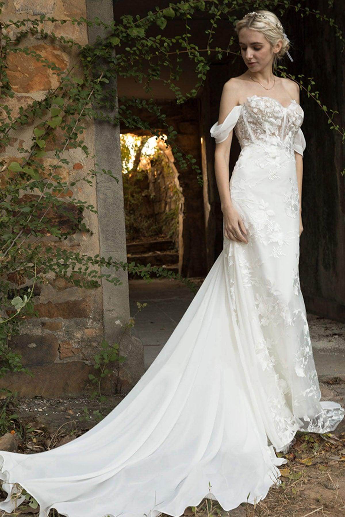 Elegant Trumpet Court Train Lace Chiffon Wedding Dress Wedding Dress