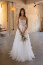 Elegant A Line Sweep Brush Train Lace Tulle Wedding Dress Wedding Dress