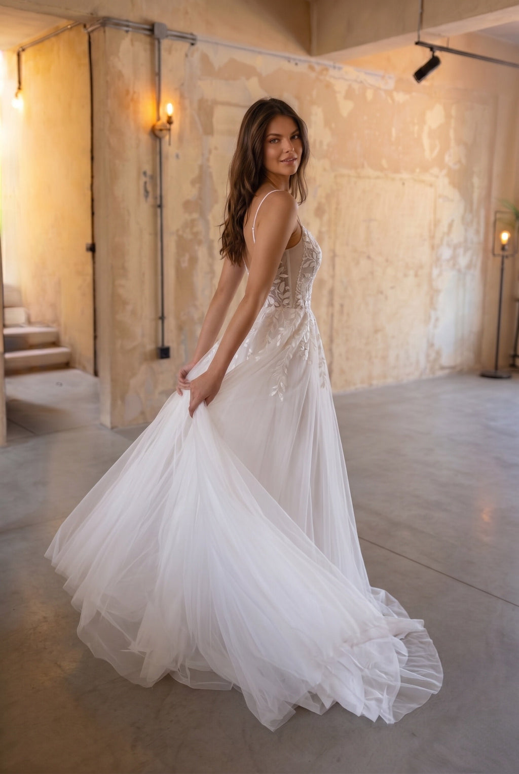 Elegant A Line Sweep Brush Train Lace Tulle Wedding Dress Wedding Dress
