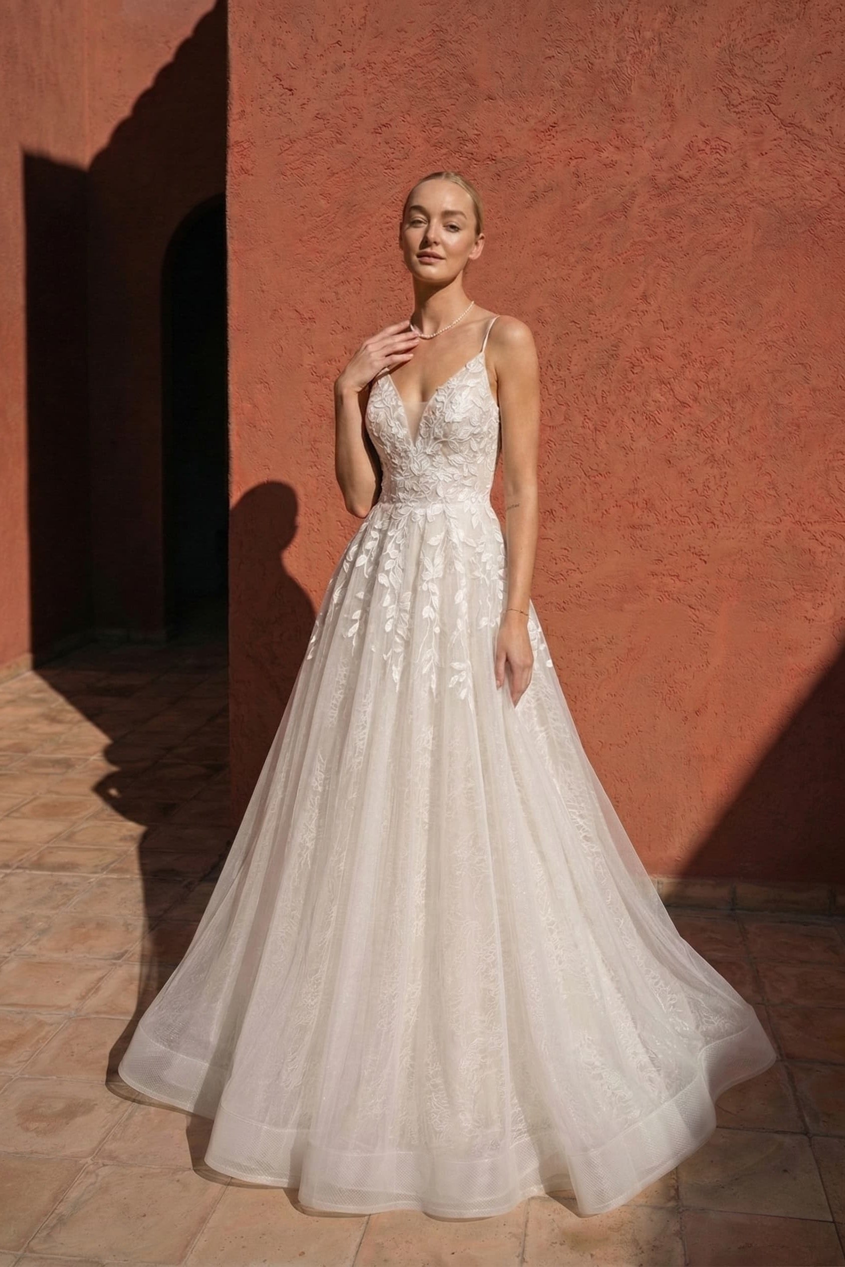Elegant A Line Floor Length Lace Tulle Wedding Dress Wedding Dress