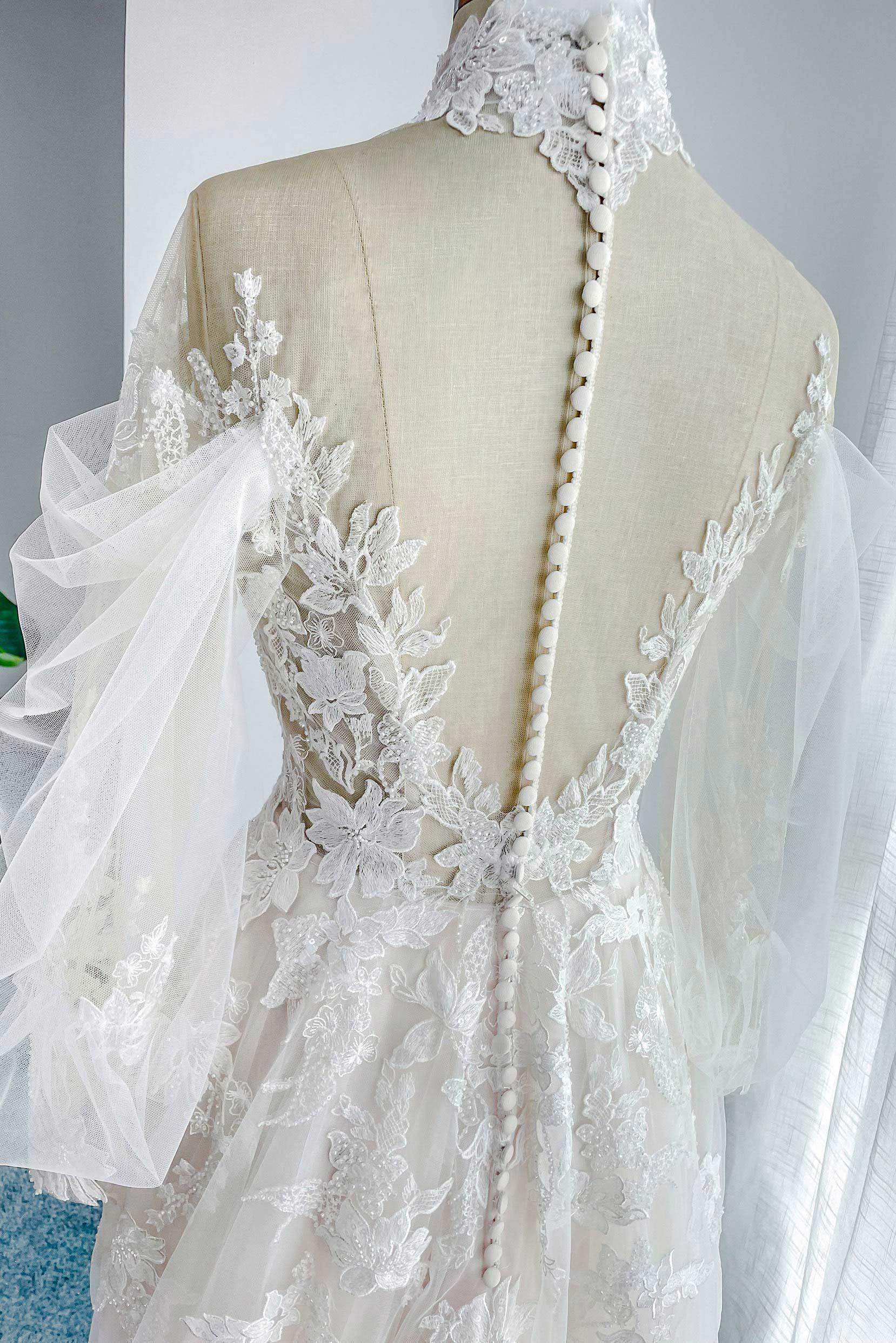 Elegant A Line Court Train Lace Tulle Wedding Dress Wedding Dress