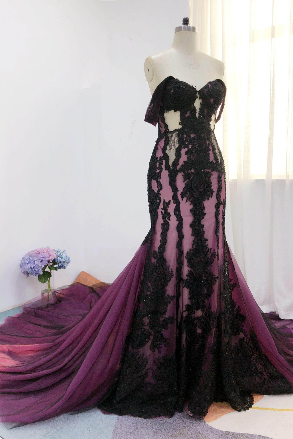 Elegant Trumpet Mermaid Cathedral Train Lace Tulle Wedding Dress Wedding Dress