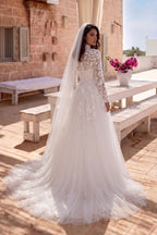 Elegant A Line Court Train Lace Tulle Wedding Dress Wedding Dress
