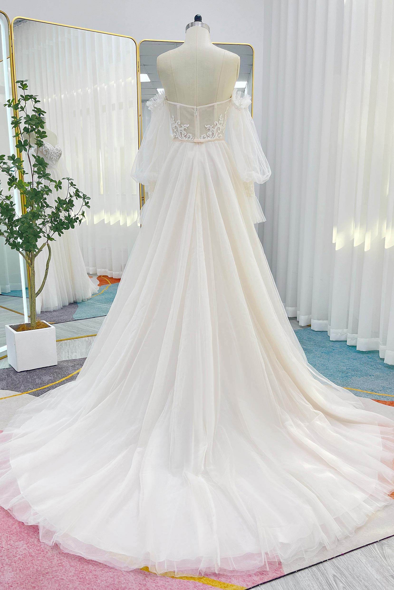 Elegant A Line Court Train Lace Tulle Wedding Dress Wedding Dress