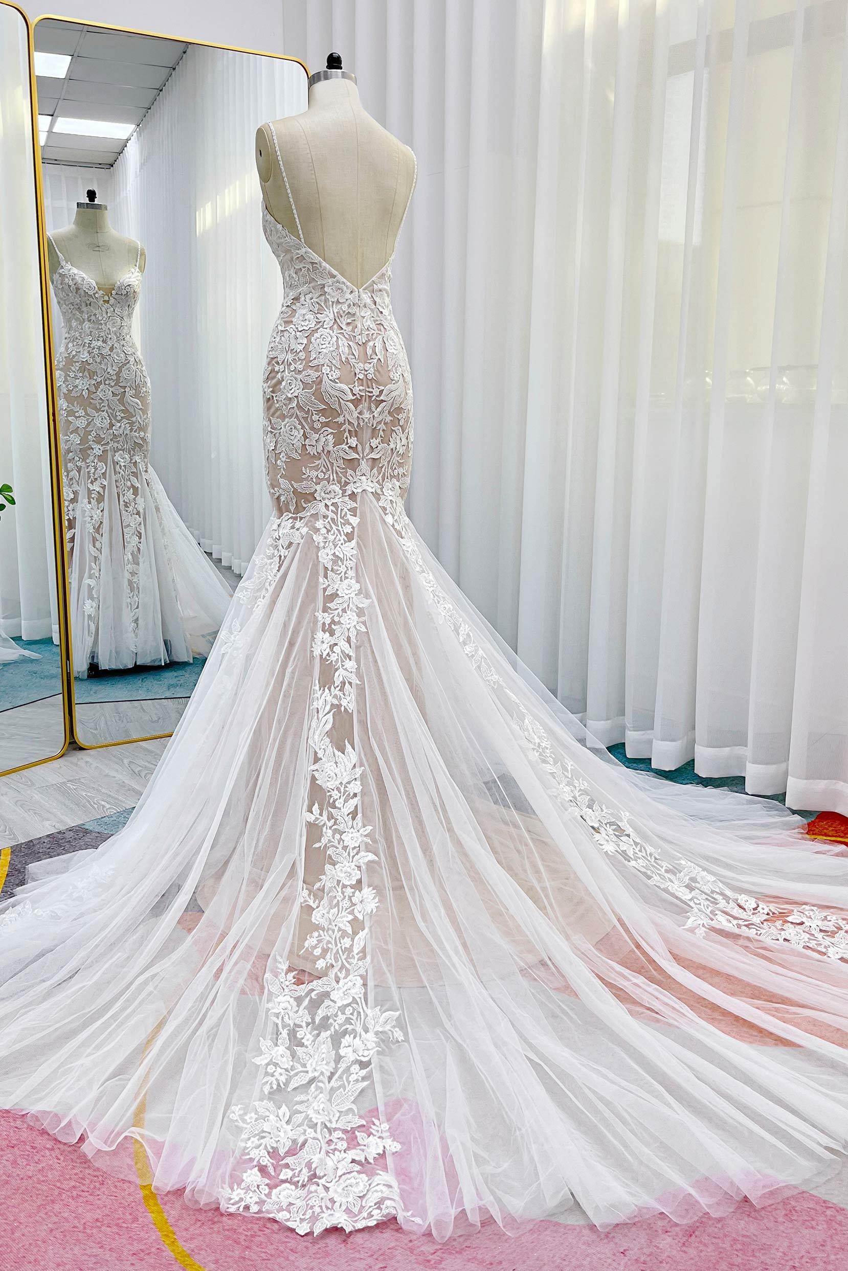 Elegant Trumpet Mermaid Chapel Train Lace Tulle Wedding Dress Wedding Dress