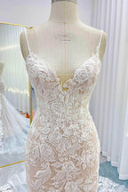 Elegant Trumpet Mermaid Chapel Train Lace Tulle Wedding Dress Wedding Dress