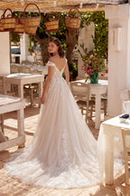 Elegant A Line Chapel Train Lace Tulle Wedding Dress Wedding Dress